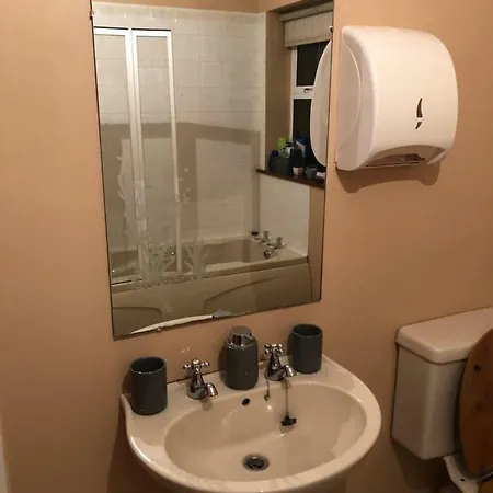 Apt 1 O Duffy Centre بيت ضيافة